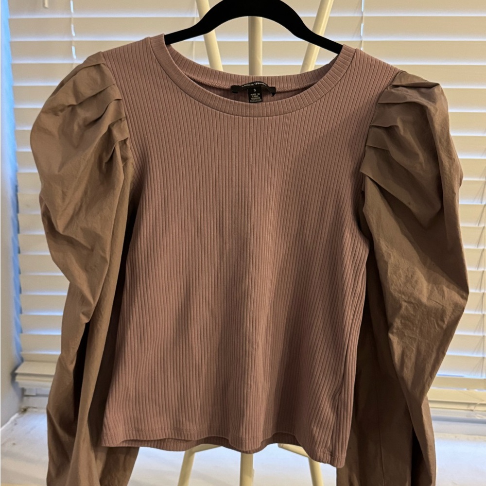 Lea & Viola Mauve Puff‑Sleeve Ribbed Top – Excellent Condition